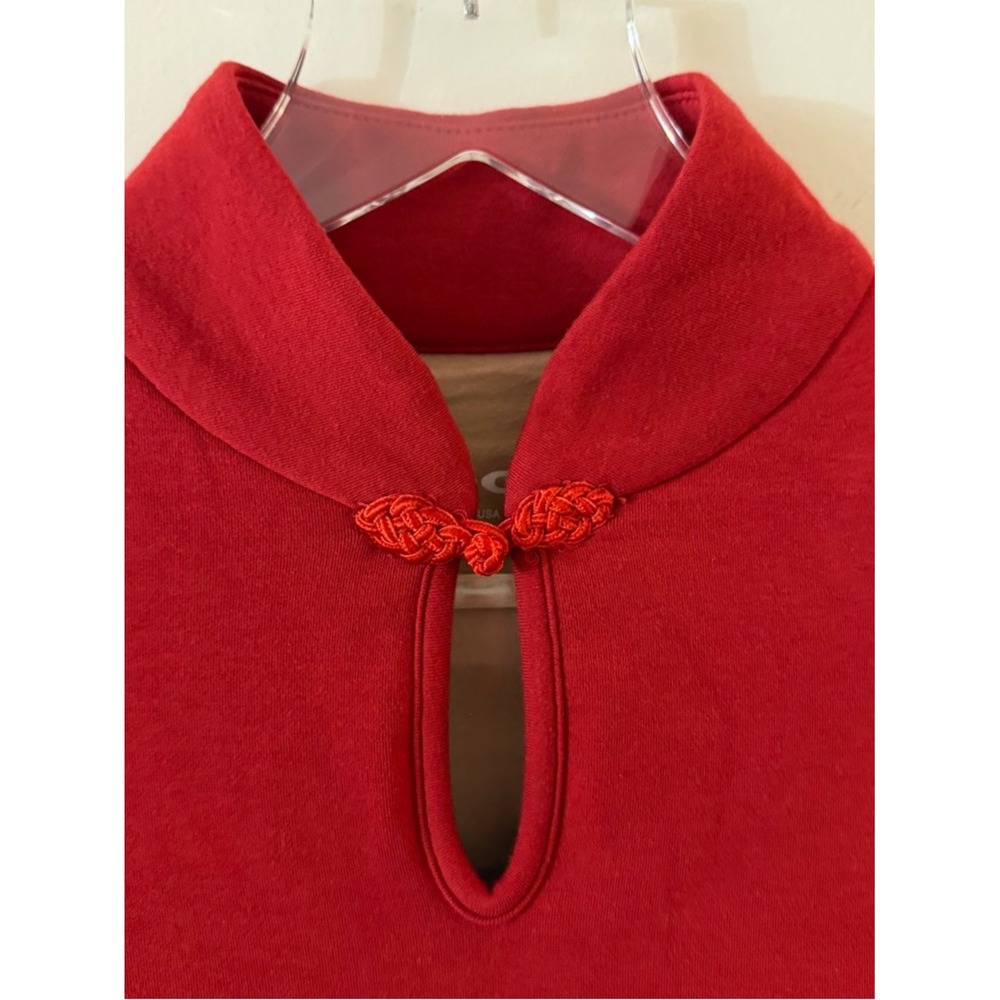 OGL Red Fitted Keyhole Mock Neck Top - Picture 11 of 16